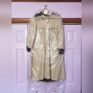 Woman's Large Vintage Tweed Coat